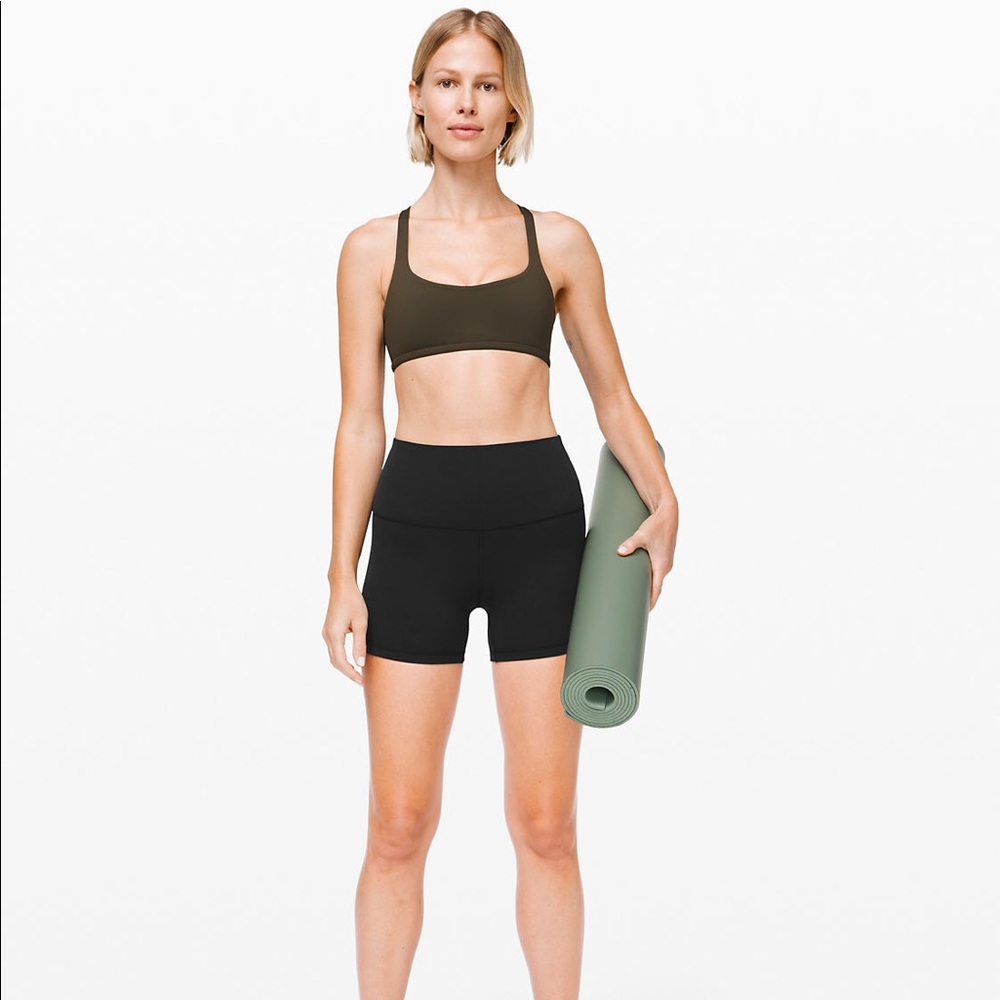 Lululemon align 4” short